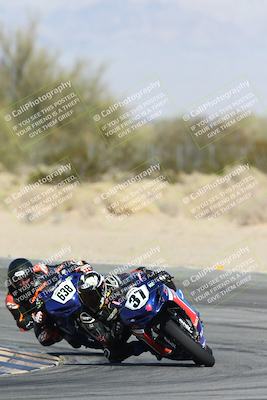 media/Dec-07-2025-CVMA (Sun) [[3e7d2de5dc]]/Race 8-Middleweight Shootout/